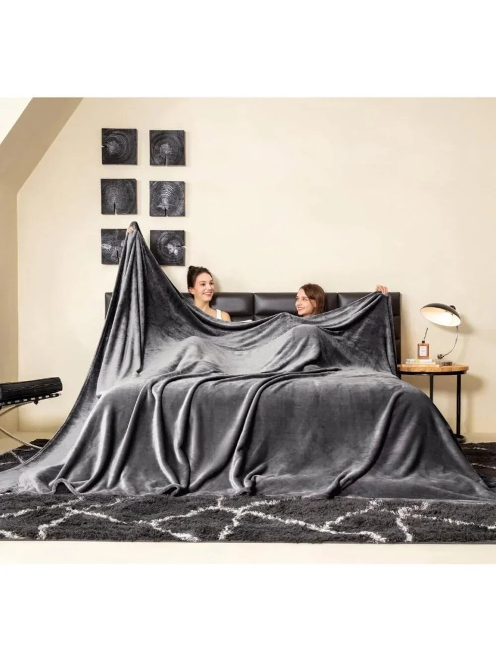 Cozy Oversized Fleece Blanket 120x120" | Soft Warm Extra Large Throw for Bed